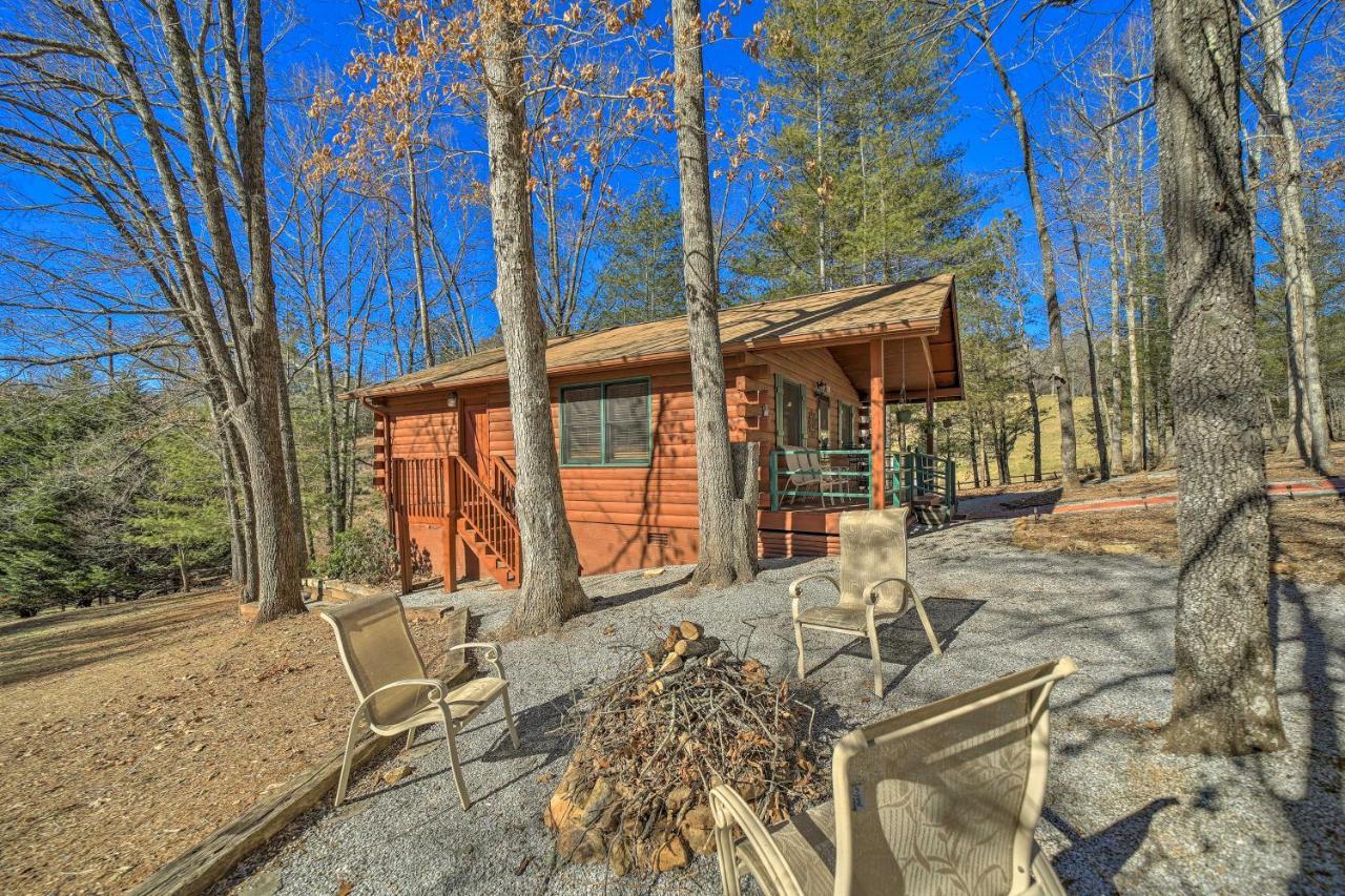 Franklin Cabin With Porch Near Hiking And Waterfalls! Eksteriør bilde